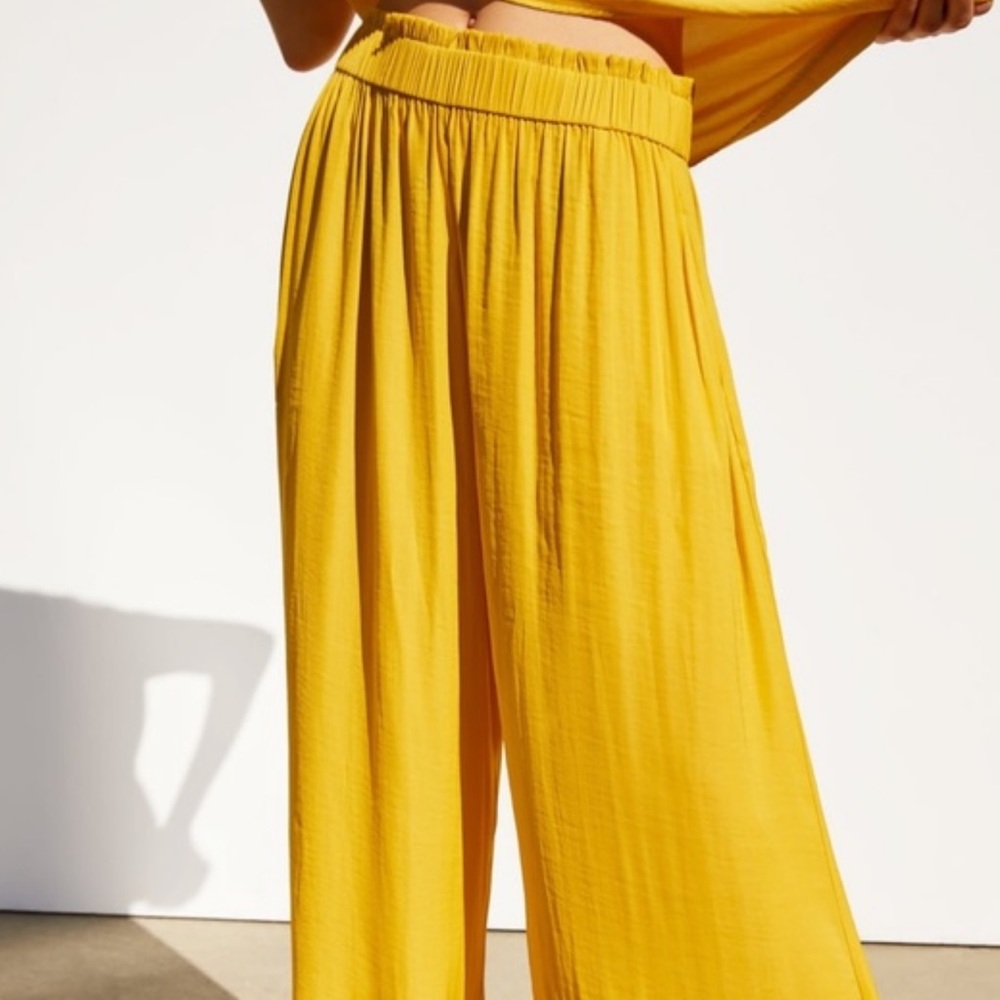 Zara wide leg pants